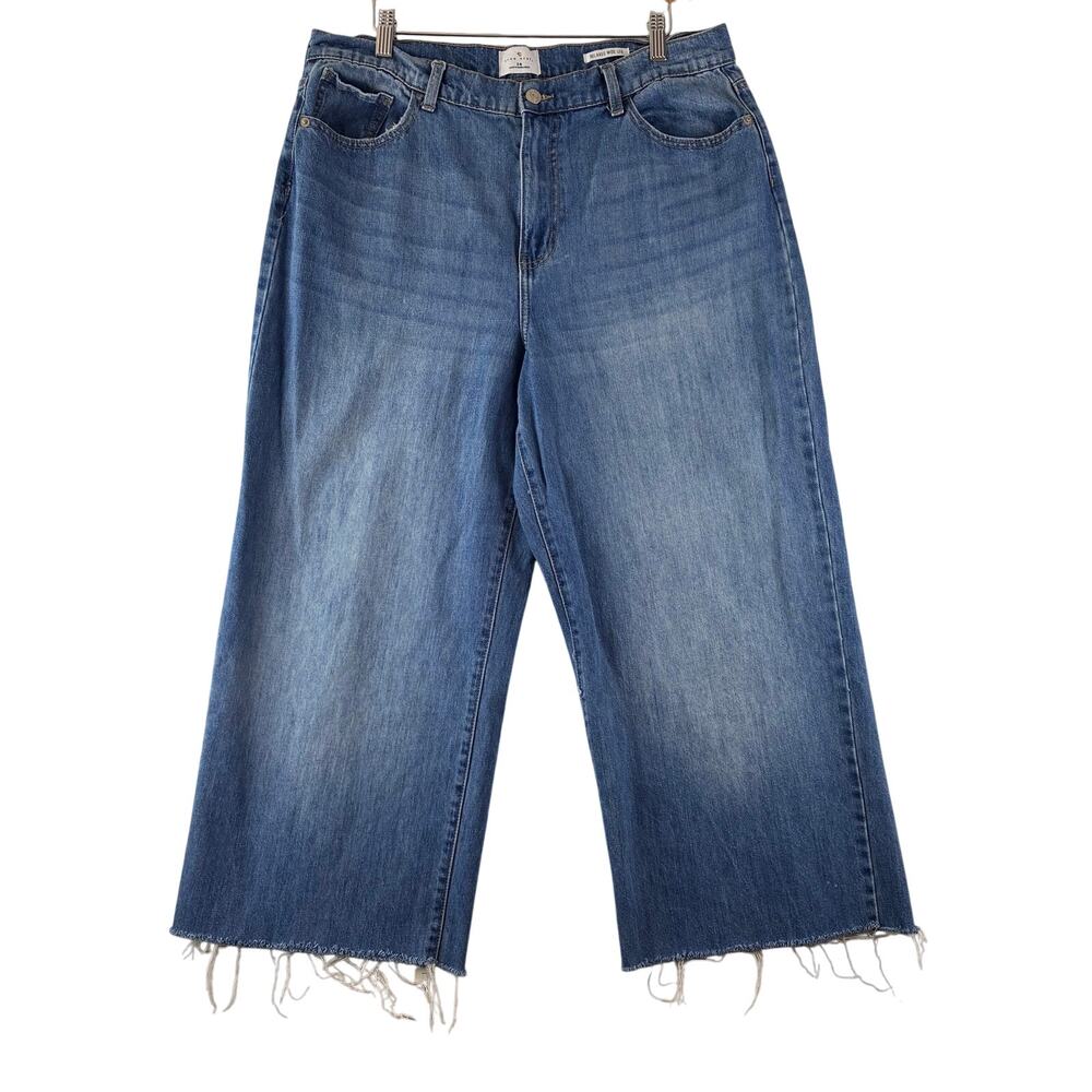 True Craft Relaxed Wide Leg Crop Jeans Women's 14 Raw Hem 100% Cotton Fading